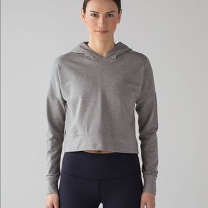 Lululemon cut above cropped hoodie